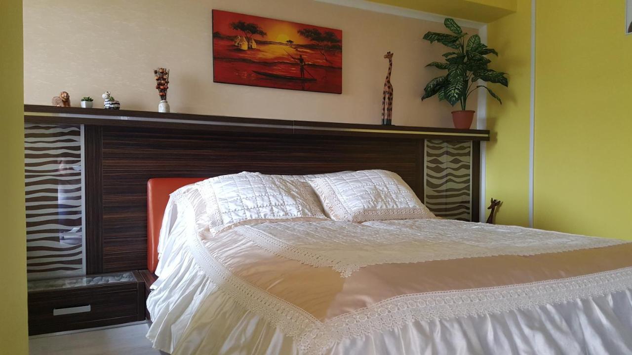 Safari Apartman Hajduszoboszlo Luaran gambar
